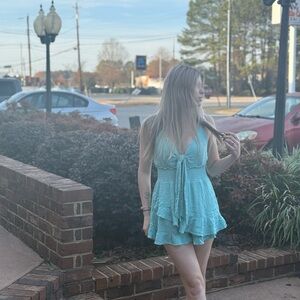 Chic Light Blue Sleeveless Romper